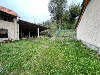 Rustico/Casale in vendita a Galbiate - foto 2