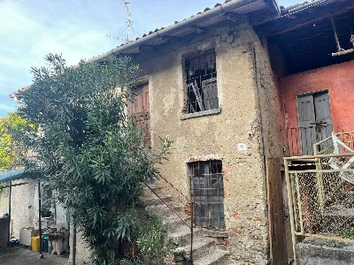 Rustico/Casale in vendita a Galbiate - foto 8