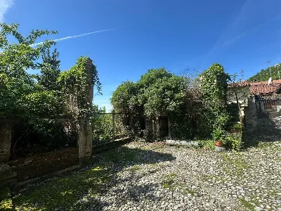 Rustico/Casale in vendita a Cesana Brianza - foto 1