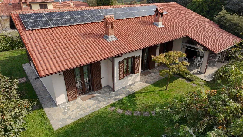 Villa in vendita a Barzago - foto 1