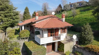Villa in vendita a Ello - foto 6
