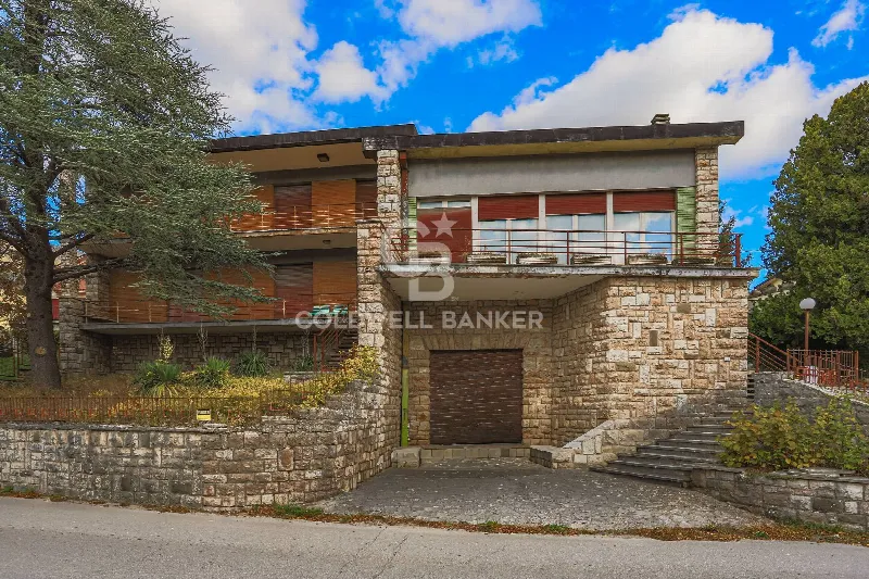 Villa in vendita a Cantiano - foto 1