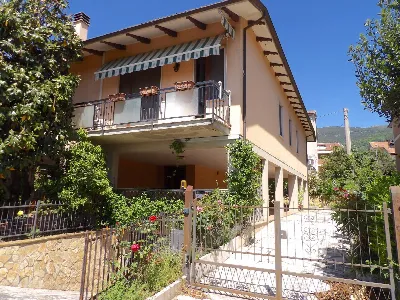 Casa Indipendente a Terni