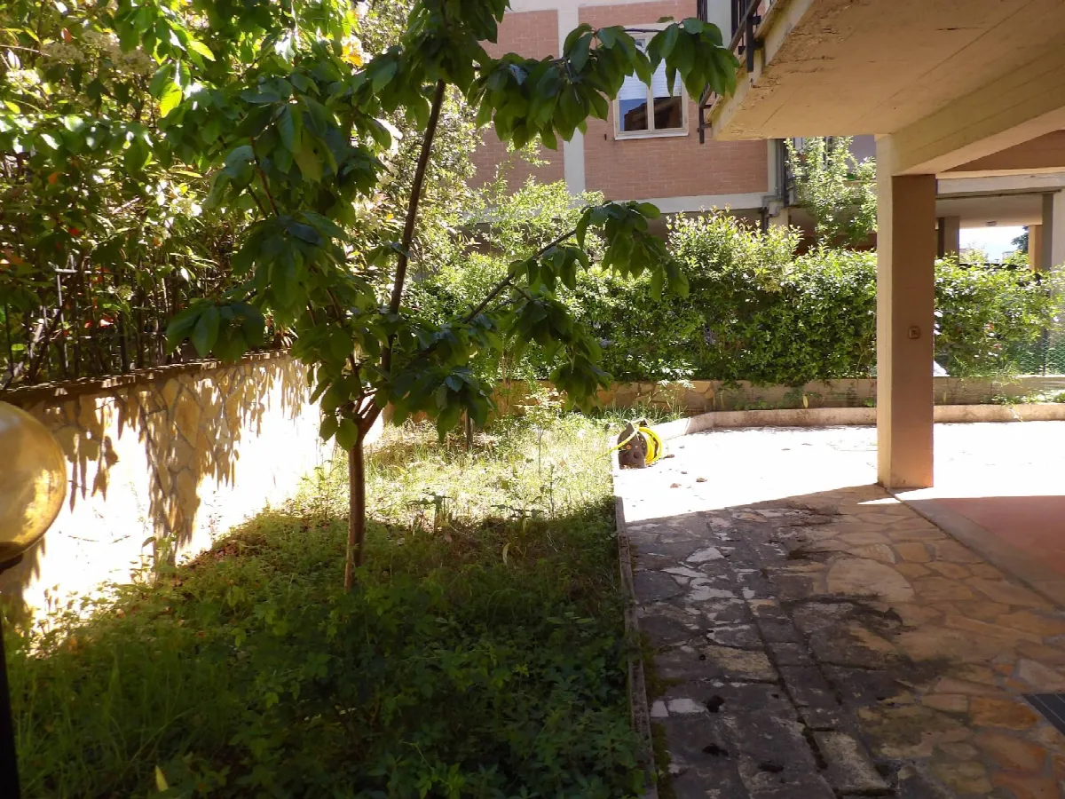 Casa Indipendente in vendita a Terni - foto 2