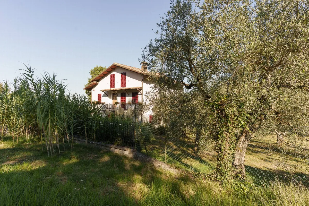 Rustico/Casale in vendita a Magione - foto 4