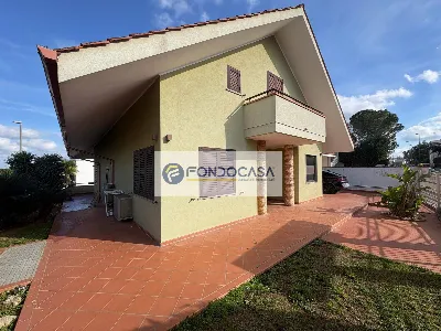 Villa in vendita a San Donato di Lecce - foto 1