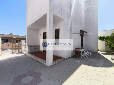 Villa in vendita a Lecce, Torre chianca, b... - foto 3
