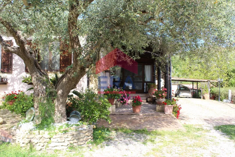 Villa in vendita ad Agira - foto 1