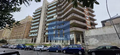 Ufficio in vendita a Roma, Garbatella, Nav... - foto 1