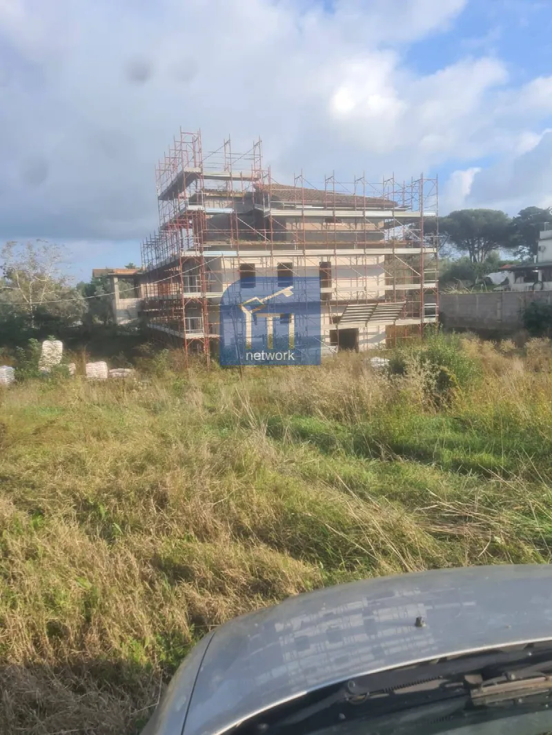 Villa in vendita ad Aprilia - foto 1