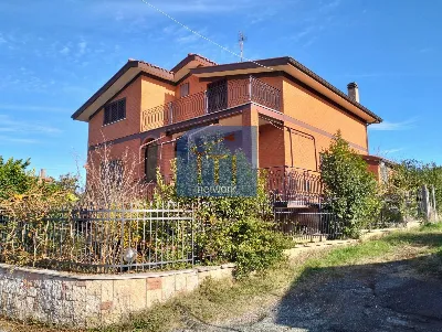 Villa in vendita a San Cesareo - foto 2