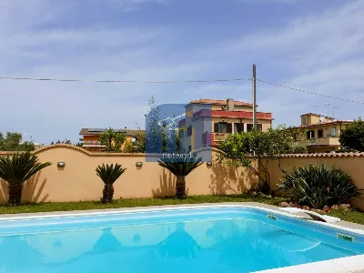 Villa in vendita a Pomezia - foto 3