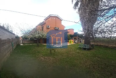 Villa in vendita a Pomezia - foto 1