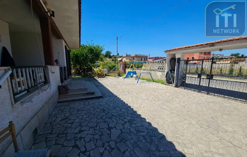 Villa in vendita a Ardea - foto 1