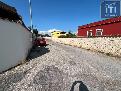 Casa Indipendente in vendita a Pomezia - foto 1