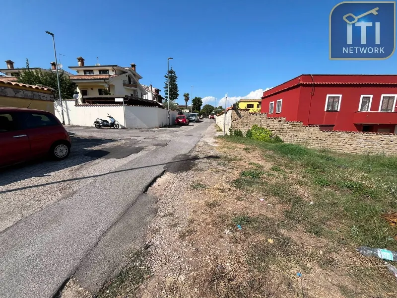 Villa in vendita a Pomezia - foto 1
