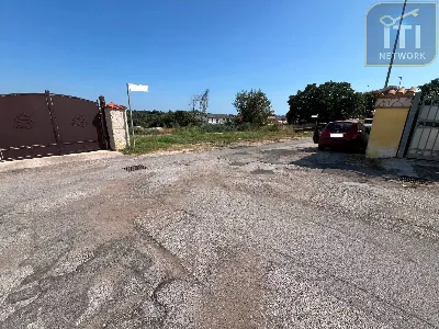 Villa in vendita a Pomezia - foto 1