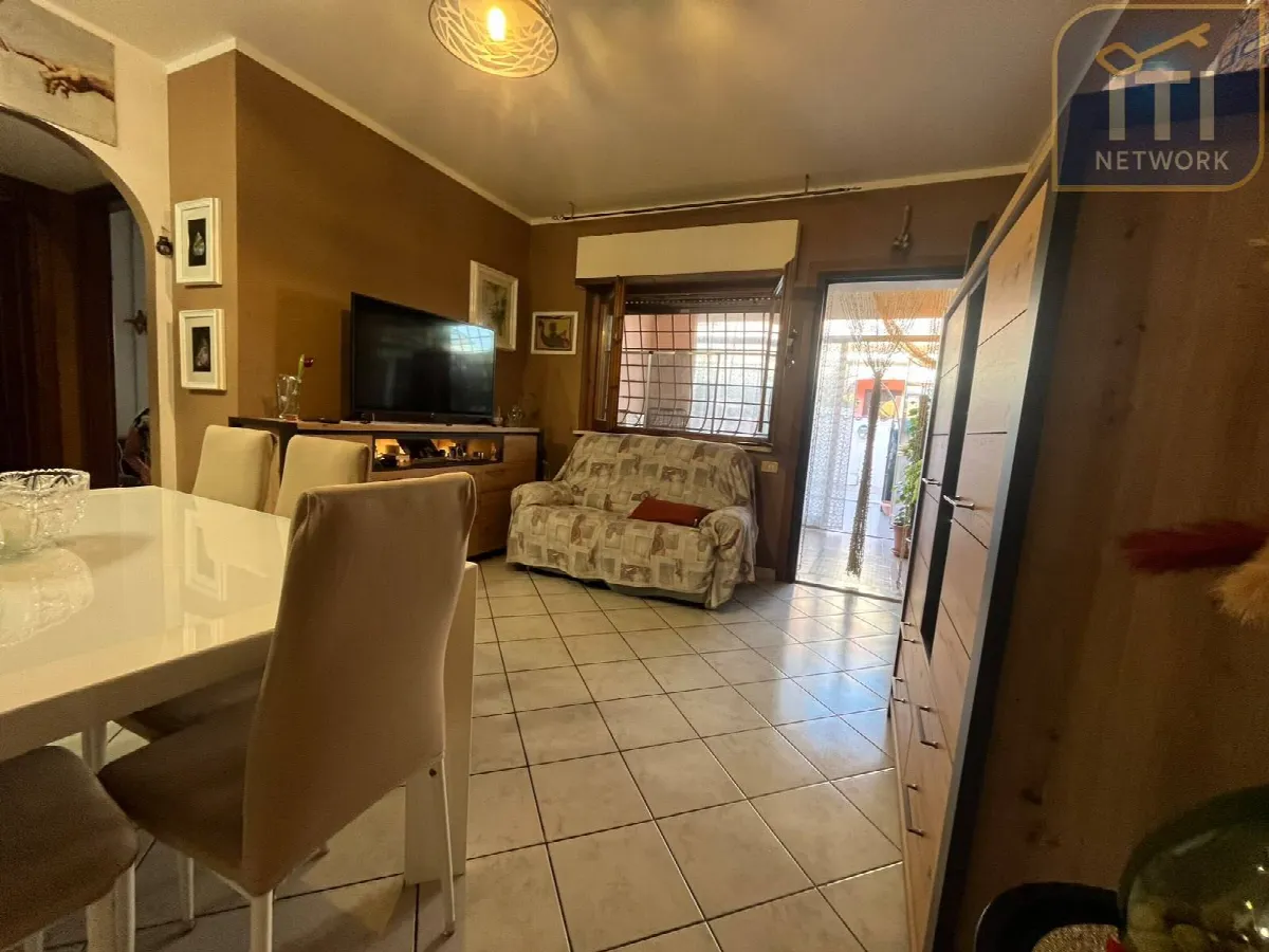 Casa Indipendente in vendita a Pomezia - foto 5