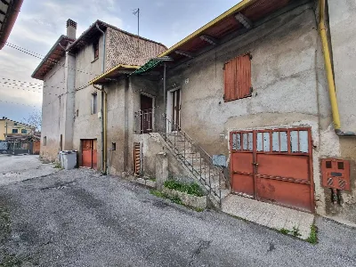 Casa Indipendente in vendita a Torgiano - foto 1