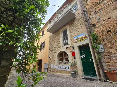 Casa Indipendente a Deruta