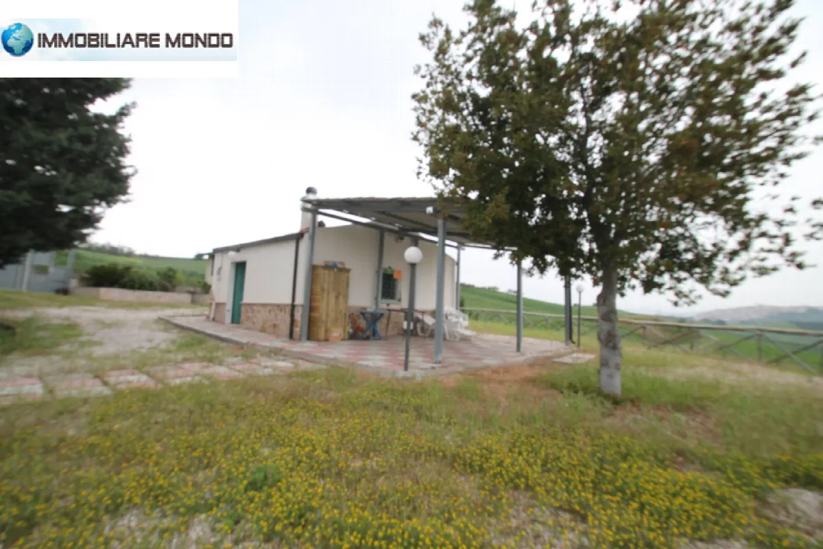 Rustico/Casale in vendita a Montenero di Bisaccia - foto 2