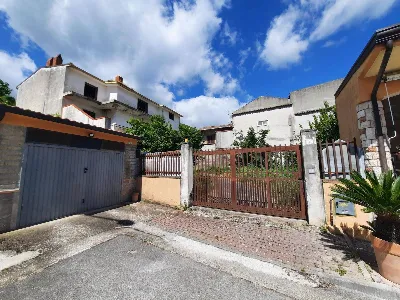 Villa in vendita a Rotondi - foto 1