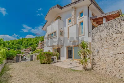 Villa in vendita a Cerisano - foto 2