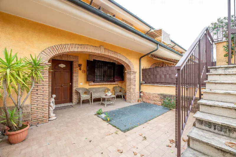 Villa in vendita a Guidonia Montecelio - foto 1