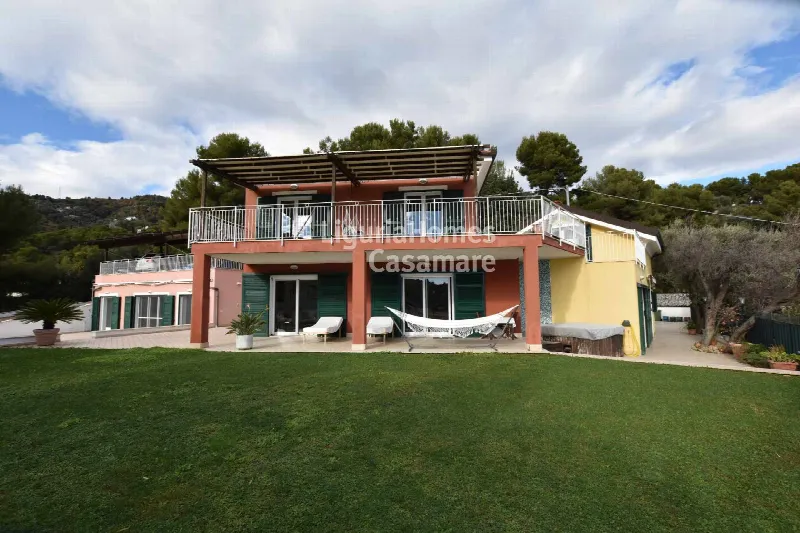 Villa in vendita a Alassio - foto 1