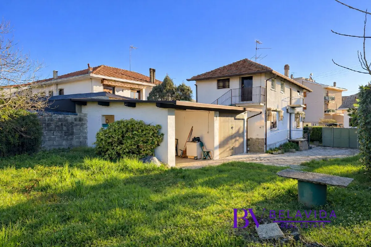 Villa in vendita a Borgomanero - foto 4