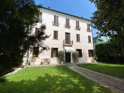 Villa in vendita a Polesella - foto 1