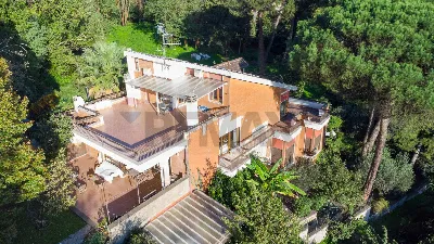 Villa in vendita a Ariccia - foto 1