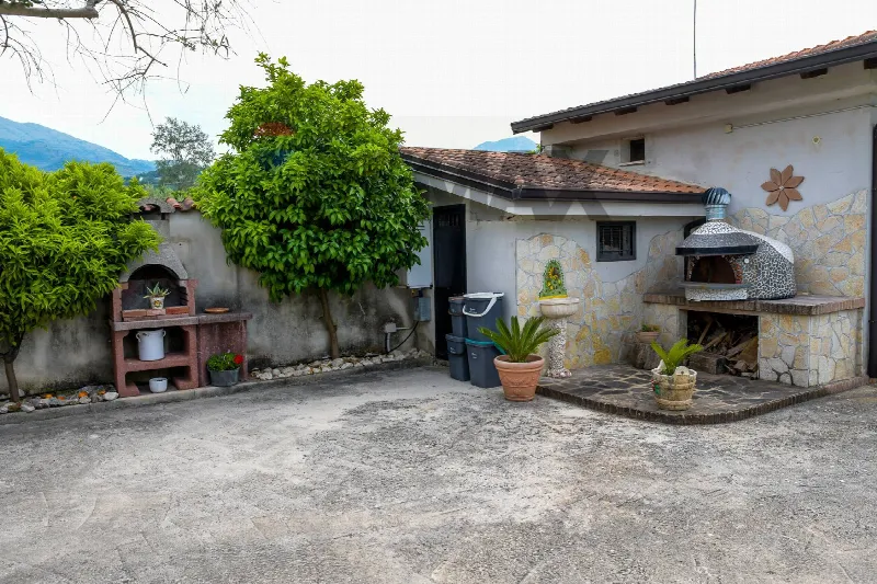 Villa in vendita a Cervaro - foto 1
