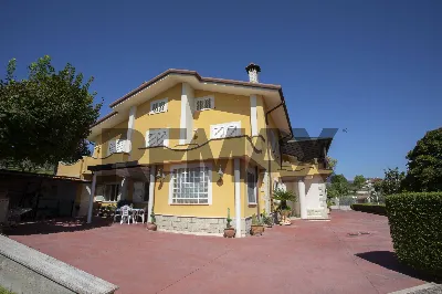 Villa in vendita a Cassino - foto 1