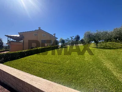 Villa in vendita a Cassino - foto 2
