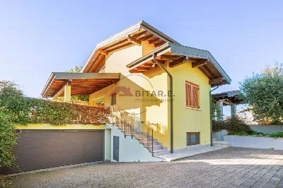 Villa in vendita a Poncarale - foto 1