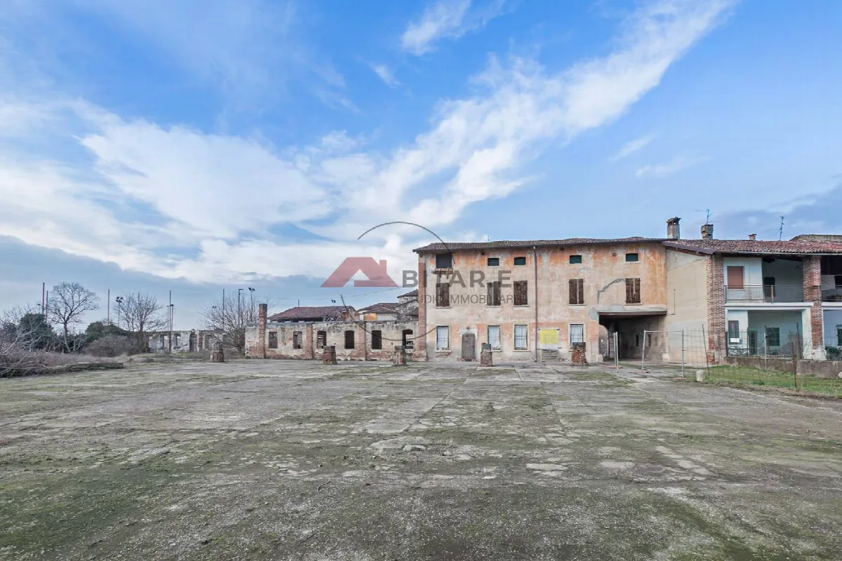Rustico/Casale in vendita a Longhena - foto 2