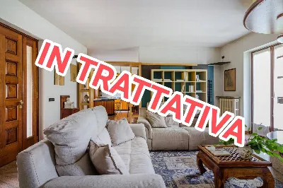 Villa in vendita a Leggiuno - foto 1