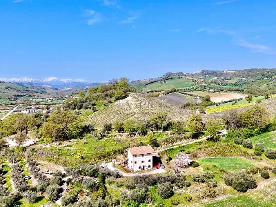 Rustico/Casale in vendita a Massignano - foto 4