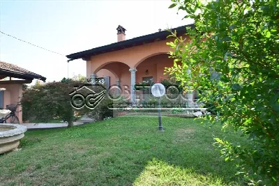 Villa in vendita a Cuggiono - foto 1