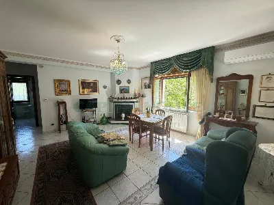 Villa in vendita a Baronissi - foto 1