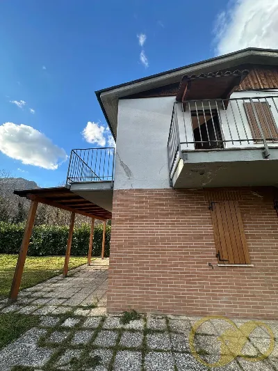 Casa Indipendente in vendita a Sarnano - foto 3