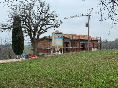 Villa in vendita a Serrapetrona - foto 1