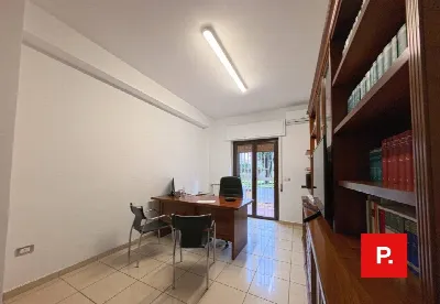 Ufficio in vendita a Caserta, Centro - foto 4
