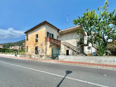 Rustico/Casale in vendita a Pietra Ligure - foto 1