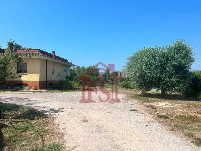 Villa in vendita a Terracina - foto 4