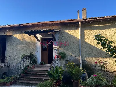 Rustico/Casale in vendita a Scansano - foto 2