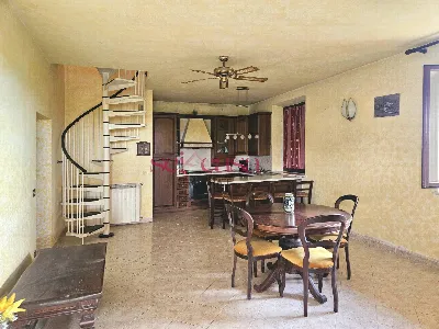 Rustico/Casale in vendita a Roccastrada - foto 2