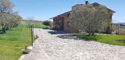 Villa in vendita a Campodipietra - foto 1