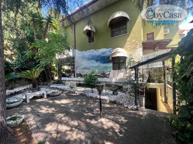 Villa in vendita a Guidonia Montecelio - foto 1